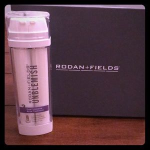 Rodan + Fields UNBLEMISH Intensive Acne Treatment